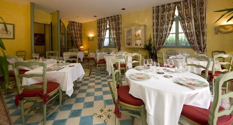 Hotel And Restaurant L Arena Frejus Luaran gambar